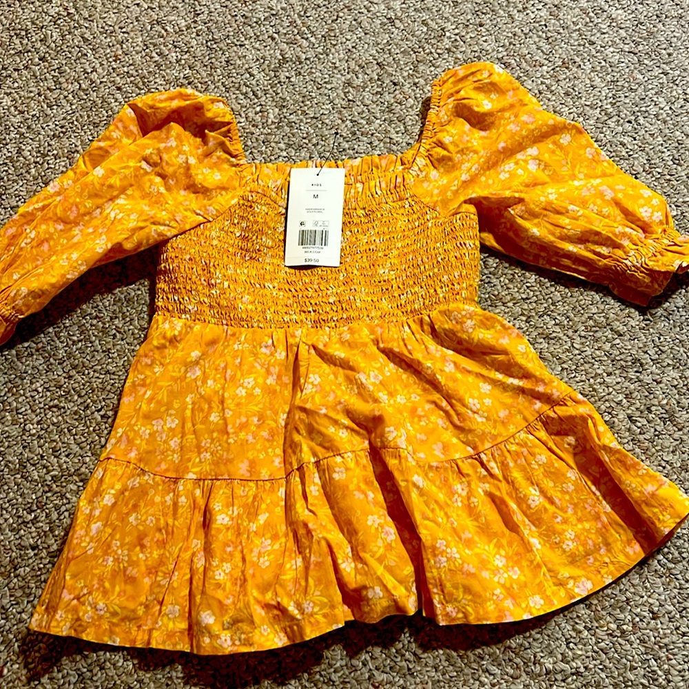 Flowery dress shirt size medium